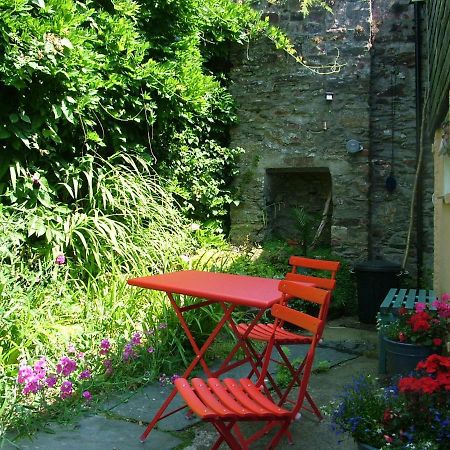 Geranium Cottage, 洛斯特威西尔 外观 照片
